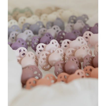 BIBS Speen Maat 2 Silicone Symmetrical Blush/Woodchuck 2st - BIBS - Babywinkel - 5713795243907