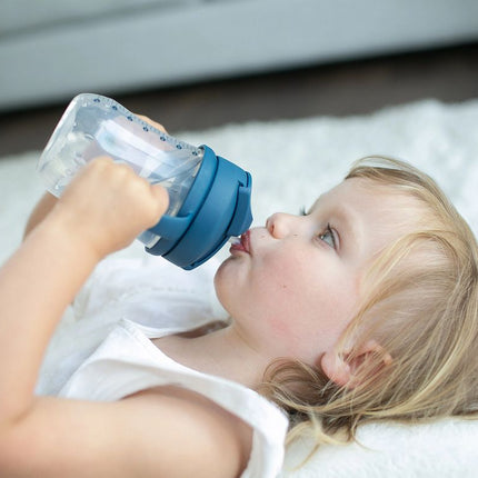Dr. Brown's Baby's Eerste Rietjesbeker Blauw 270ml koop je bij Babywinkel
