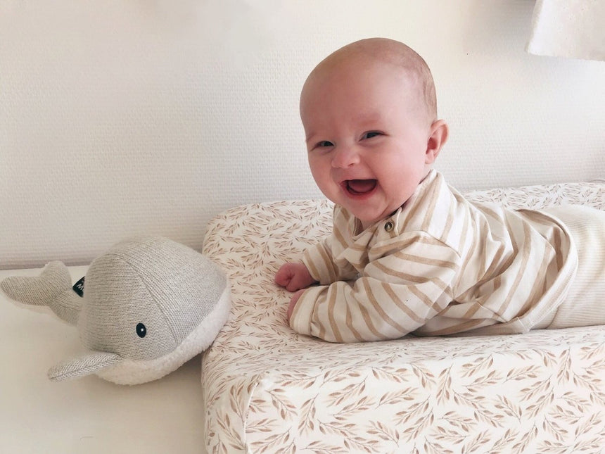 Flow Amsterdam Knuffel Met Hartslag Moby Beige - Flow Amsterdam - Babywinkel - 8717953275578