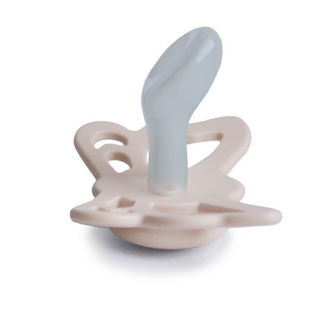Frigg Speen Maat 2 Butterfly Anatomical Cream Silicone - Frigg - Babywinkel - 5715239018362