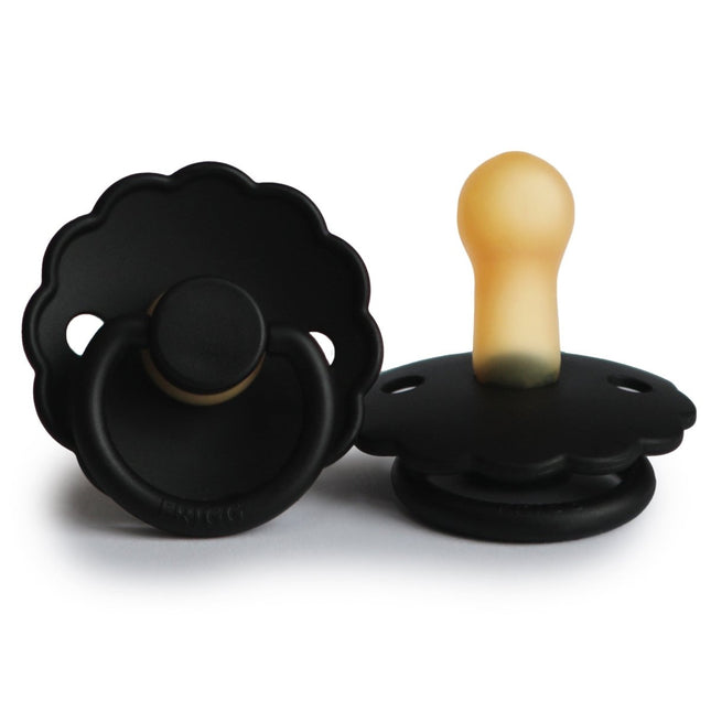 Frigg Speen Maat 2 Daisy Jet Black Latex koop je bij Babywinkel