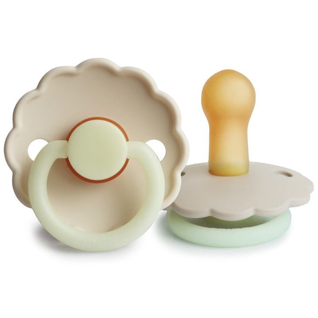 Frigg Speen Maat 2 Daisy Night Cream Latex koop je bij Babywinkel