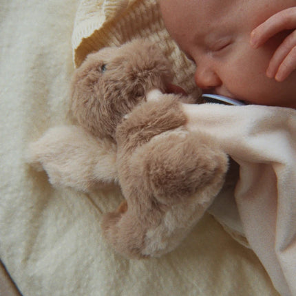 Konges Sløjd Knuffeldoekje Dragon Beige koop je bij Babywinkel