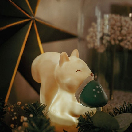 LD Nachtlampje Babyeekhoorn koop je bij Babywinkel