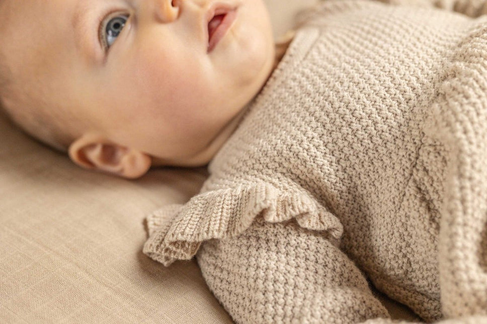 Little Dutch Baby Jurkje Lange Mouwen Ruches Sand - Little Dutch - Babywinkel - 8720986872928