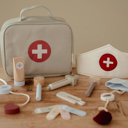 Little Dutch Doktersset koop je bij Babywinkel