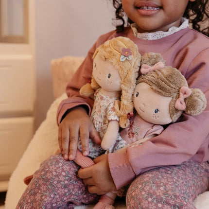 Little Dutch Knuffelpop Rosa 35cm koop je bij Babywinkel