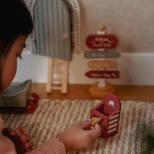 Little Dutch Pop Up Speelgoed Kerstdeurtje koop je bij Babywinkel