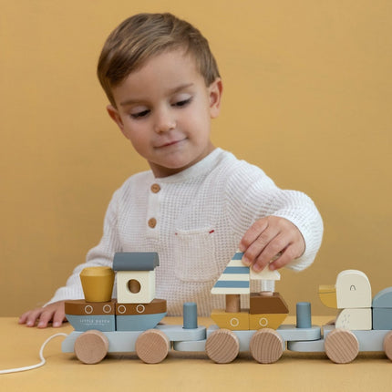 Little Dutch Trekfiguur Blokkentrein Sailors Bay - Little Dutch - Babywinkel - 8713291770683