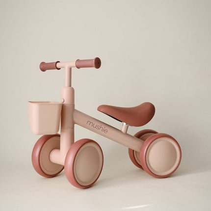 Mushie Peuterfiets Blush koop je bij Babywinkel