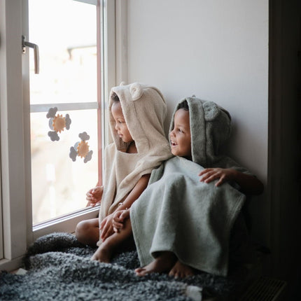 MUSHIE - PONCHO TOWEL BEAR - Fog - Mushie - Babywinkel - 840355801088