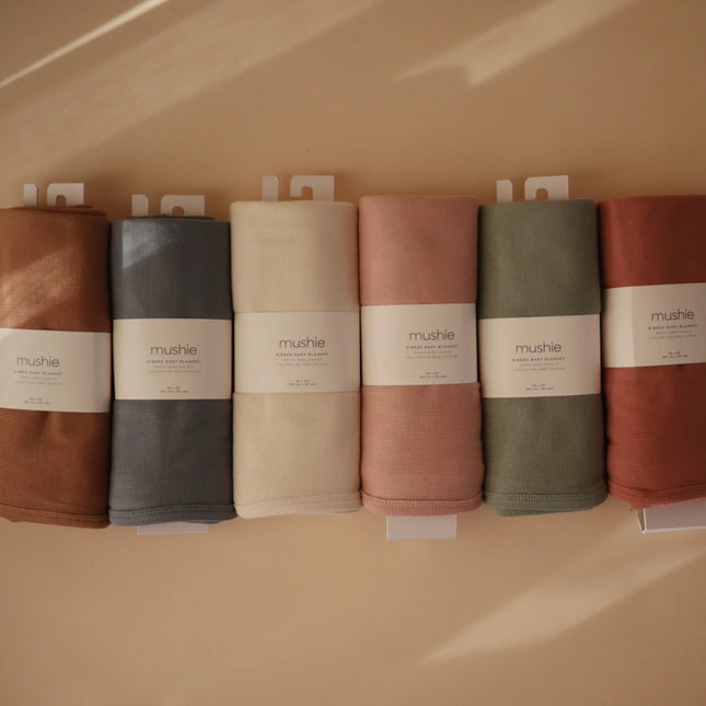 Mushie Wiegdeken Ribbed Tan koop je bij Babywinkel