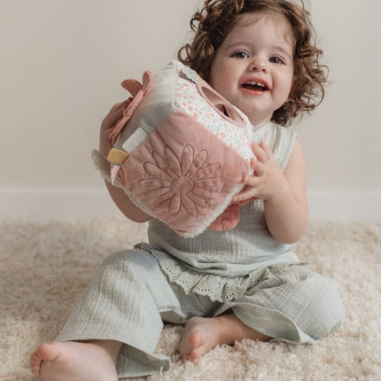 Nijntje Activiteitenkubus Lucky Blossom koop je bij Babywinkel