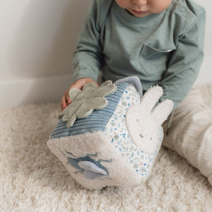 Nijntje Activiteitenkubus Lucky Leaves koop je bij Babywinkel