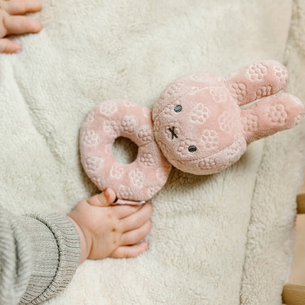 Nijntje Rammelaar Pink Flower koop je bij Babywinkel