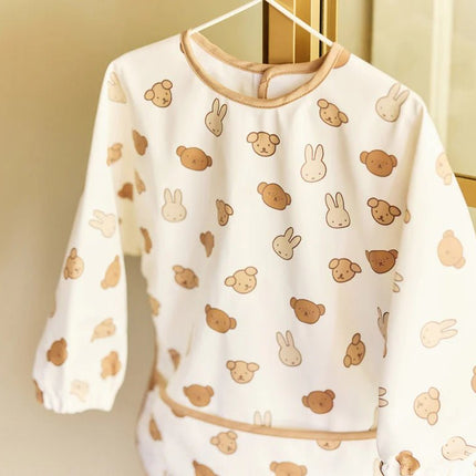 Slab Waterproof met Mouw - Miffy and Friends - Babywinkel - 8717329399846