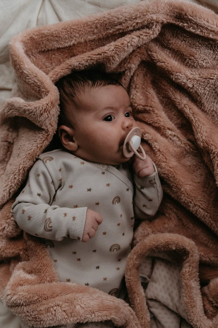 Snoozebaby Wiegdeken T.O.G 2.0 Milky Rust 100x75cm koop je bij Babywinkel